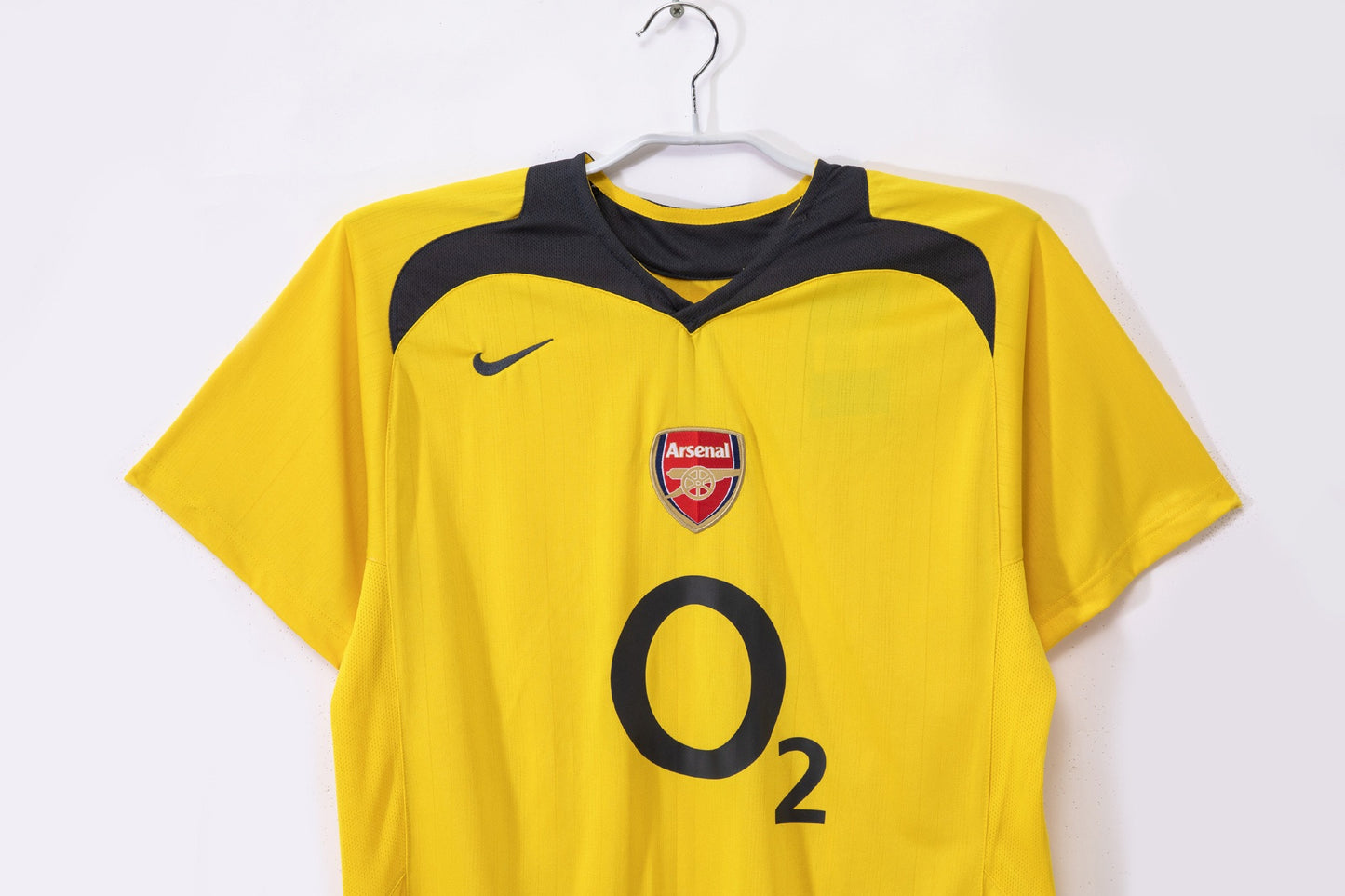 Camiseta Retro de Fútbol Visitante del Arsenal 2005-2006