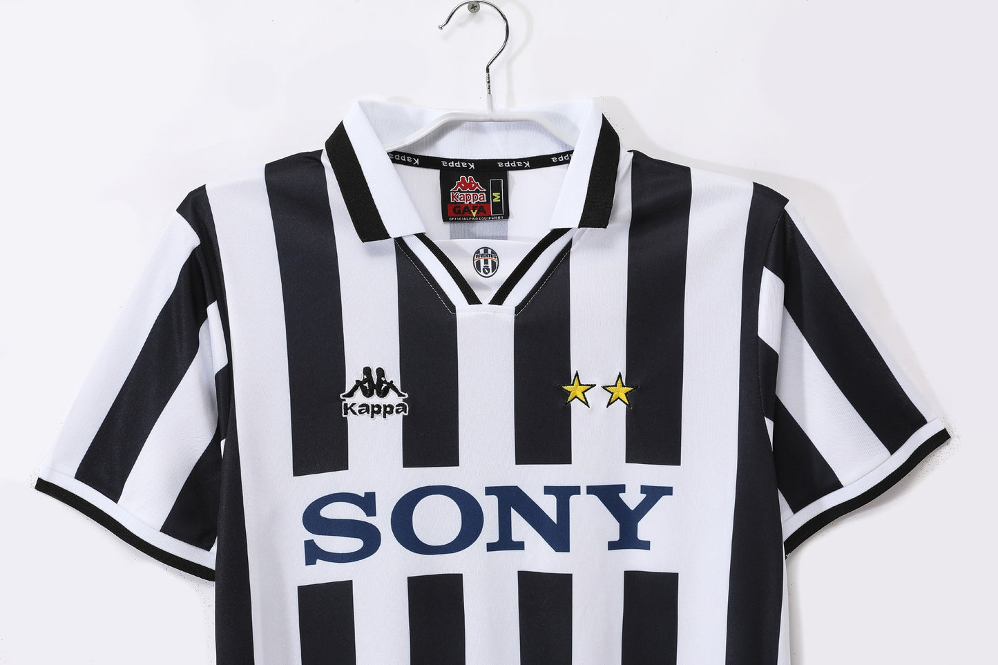 Camiseta de fútbol retro del Juventus 1995-1997 local