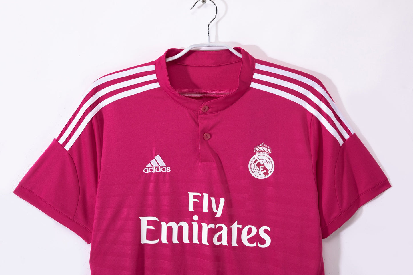 Camiseta de fútbol retro del Real Madrid 2014-2015, segunda equipación, magenta