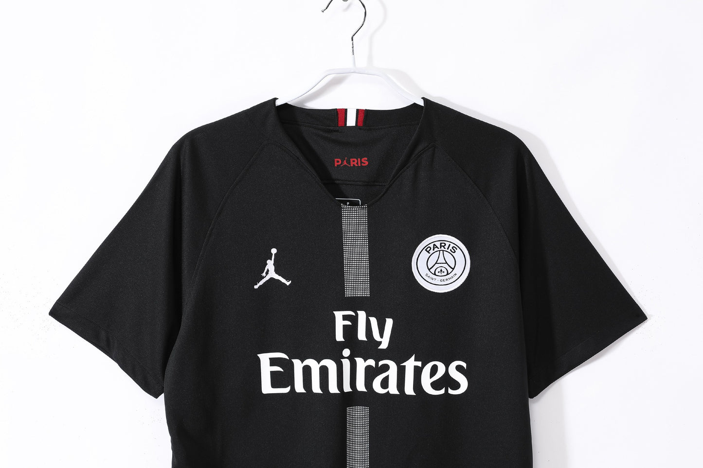 Camiseta retro de fútbol local del Paris Saint-Germain 2018-2019