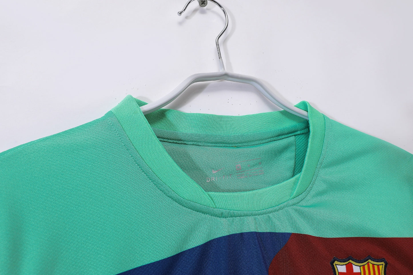 Barcelona 2010-2011 Away Retro Football Shirt