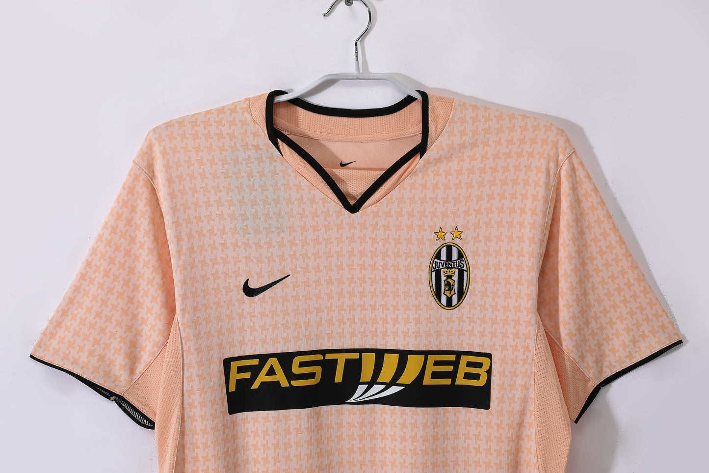 Camiseta de fútbol retro de visitante del Juventus 2003-2004