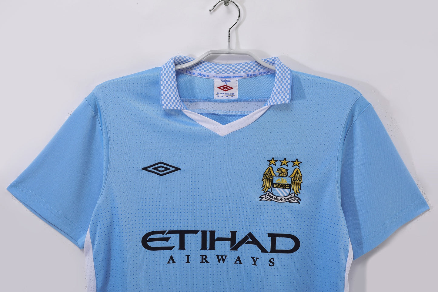 Maillot de football rétro domicile Manchester City 2011-2012