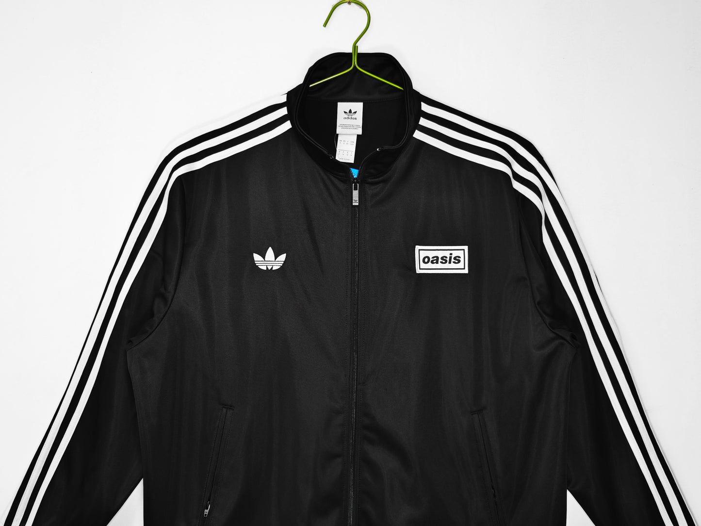 Chaqueta de chándal negra Adidas Oasis Firebird