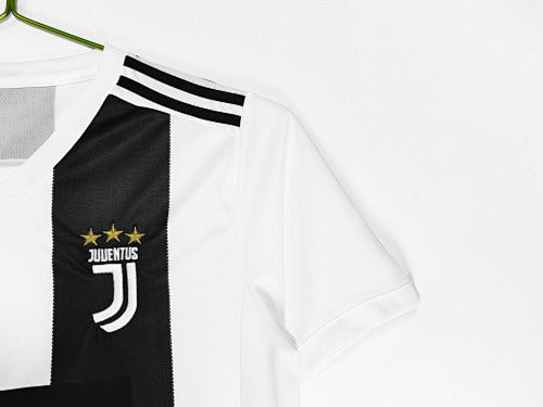 Camiseta de local de la Juventus 2018-2019
