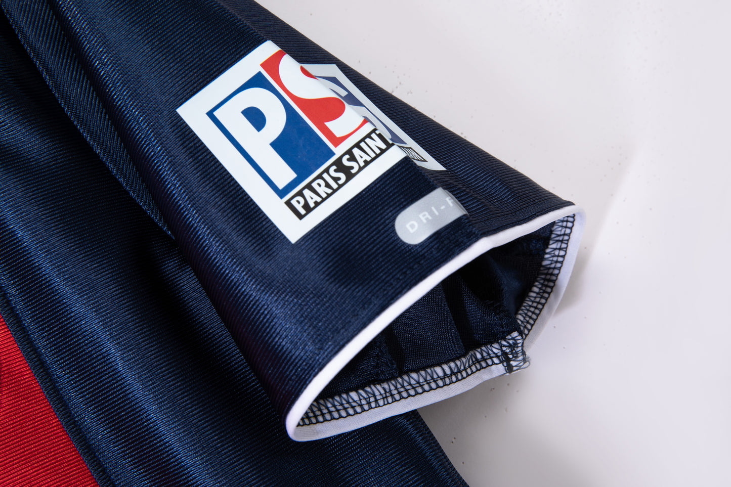 Maillot de football rétro domicile Paris Saint-Germain 2001-2002