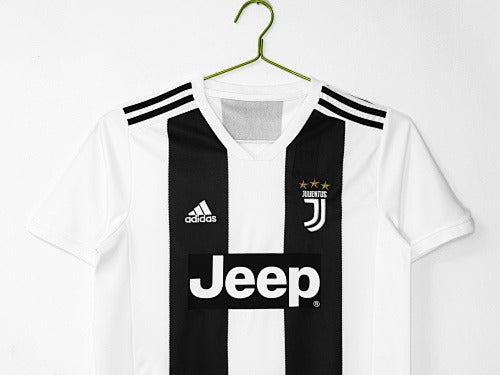 Camiseta de local de la Juventus 2018-2019