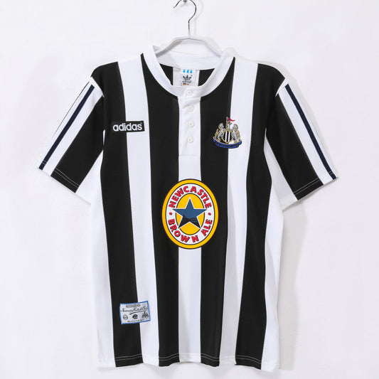Maillot Rétro Domicile Newcastle United 1995-1997