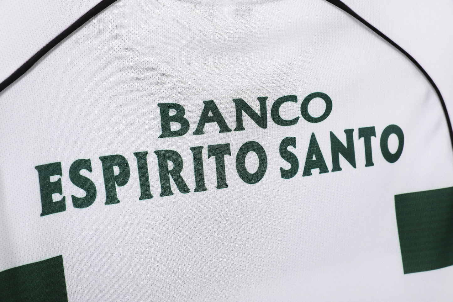 Sporting Lisbon 2001-2003 Home Long Sleeve Retro Football Shirt