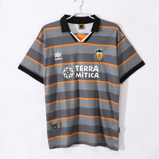 Valencia 1999-2000 Second Away Retro Football Shirt