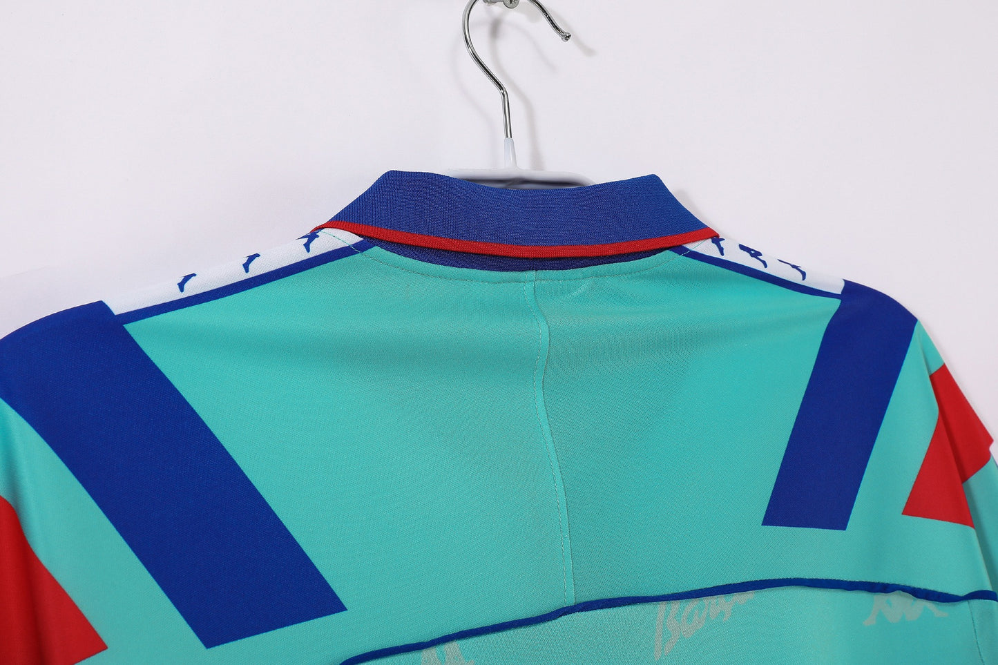 Barcelona 1992-1995 Away Retro Football Shirt