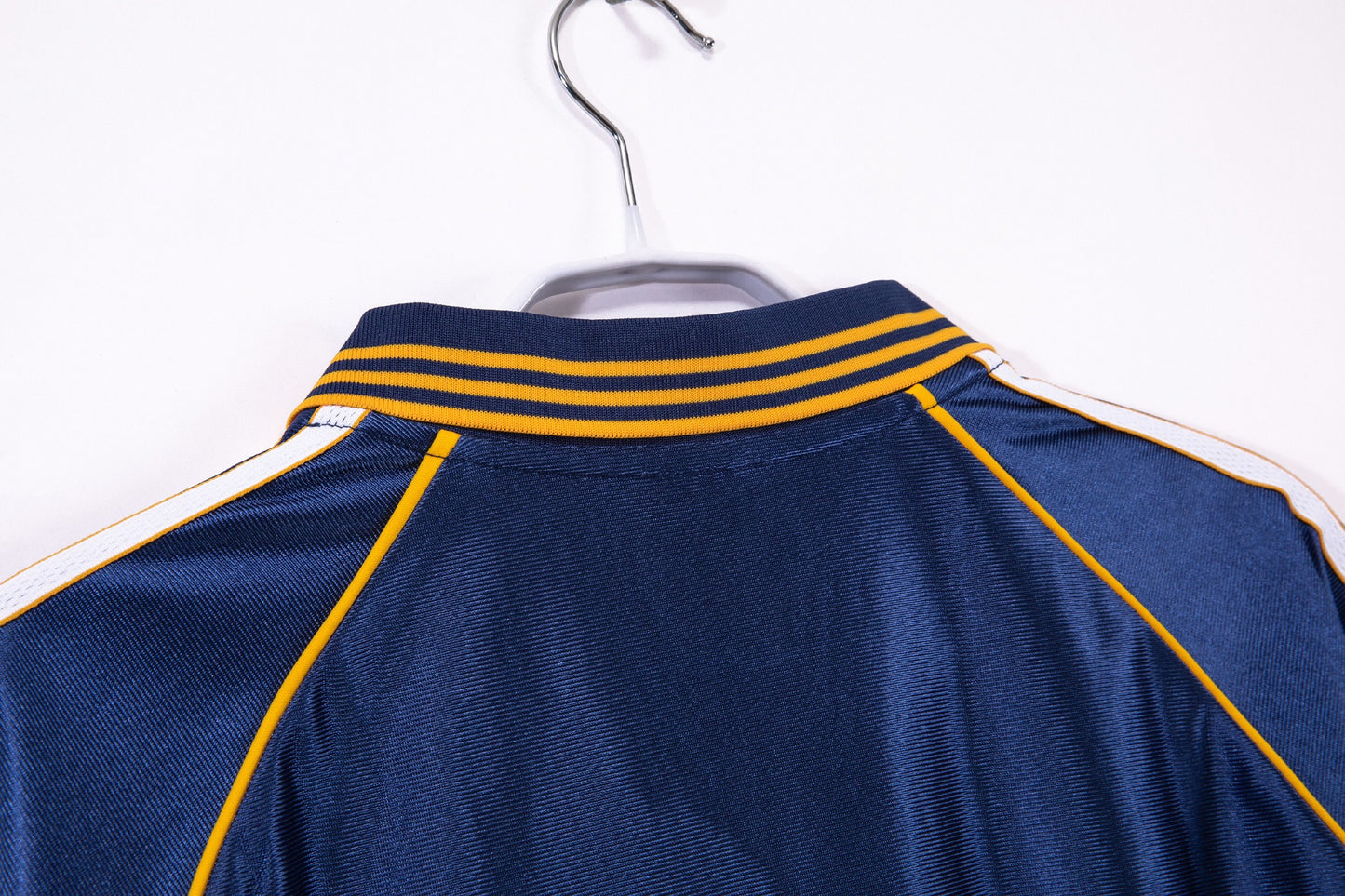 Camiseta de fútbol retro azul de la segunda equipación del Real Madrid 1998-2000