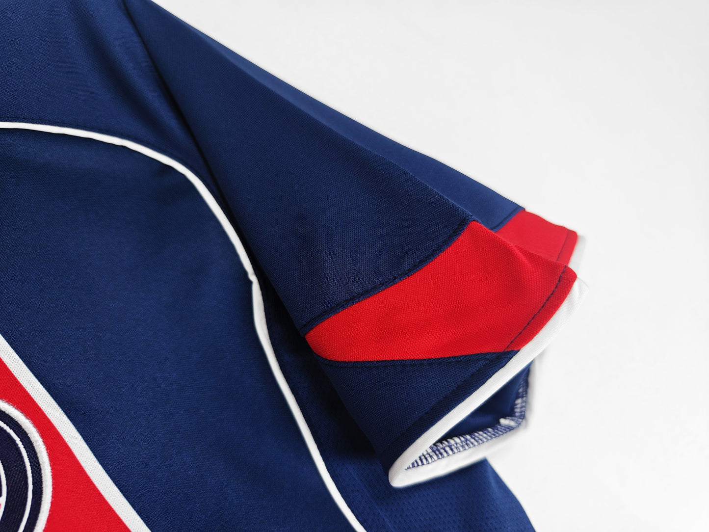 Paris Saint-Germain 2004-2005 Home Jersey
