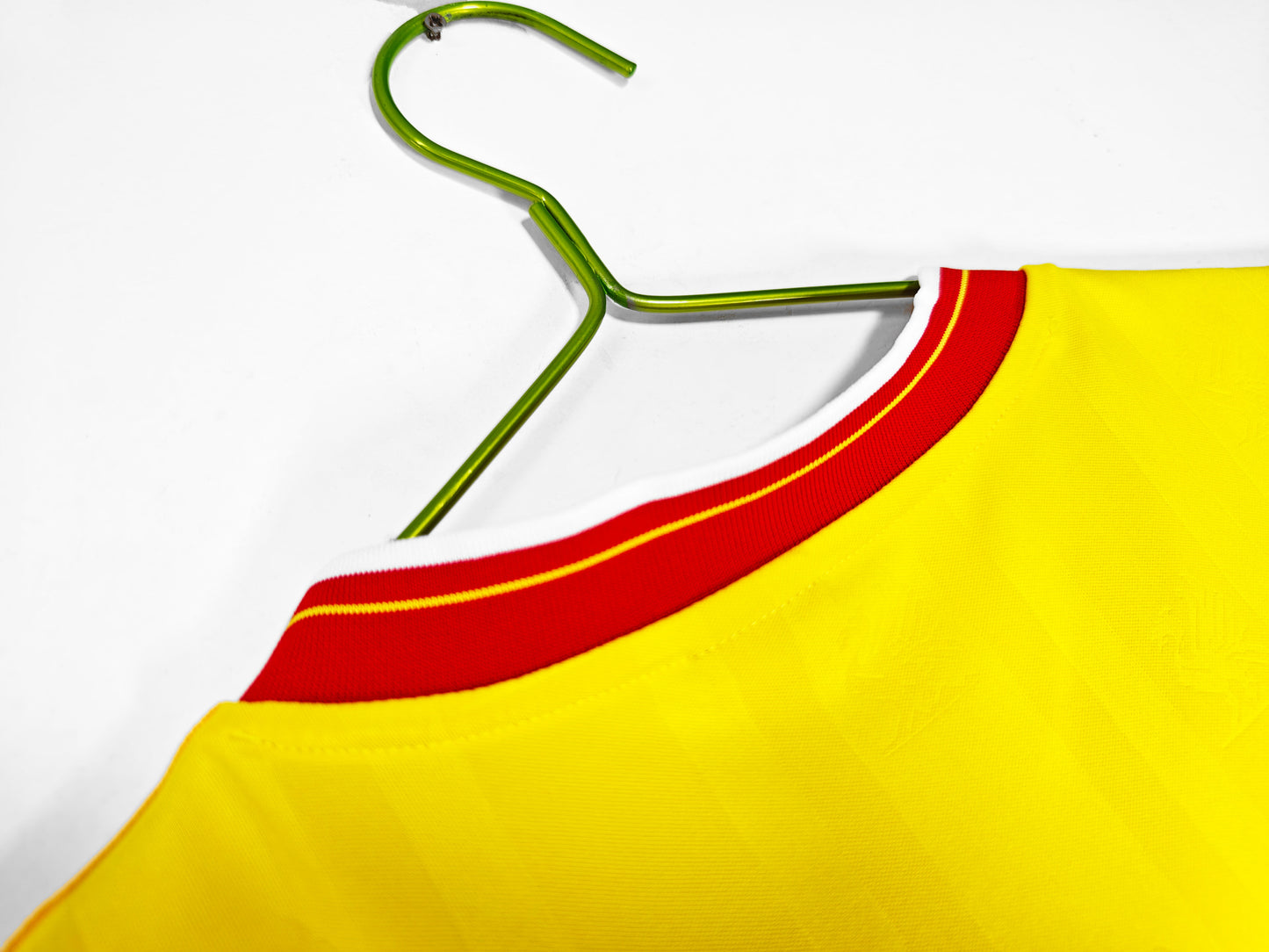 Maillot Jaune Extérieur de Liverpool 1985-1986