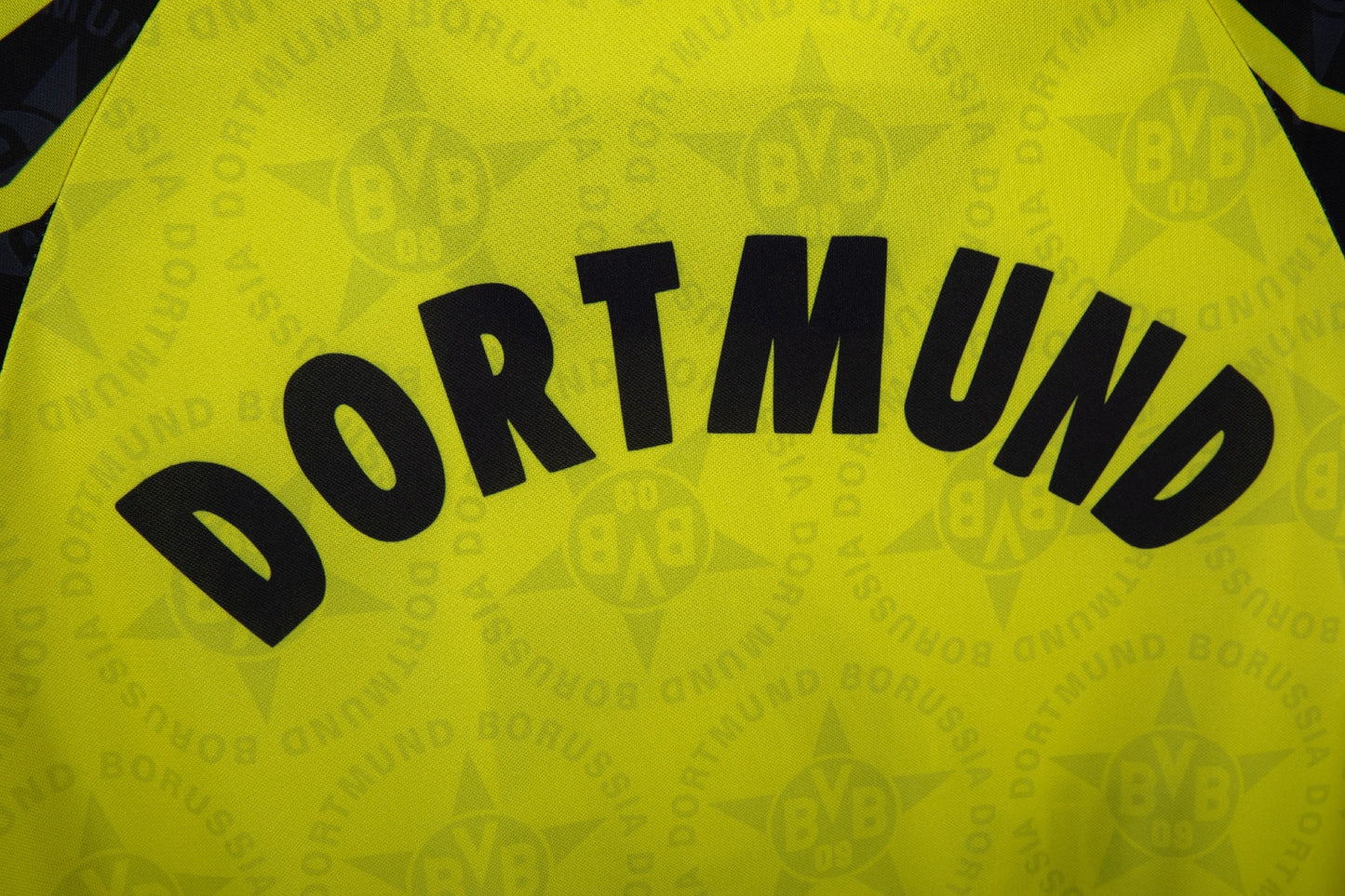 Borussia Dortmund 1994-1995 Home Jersey