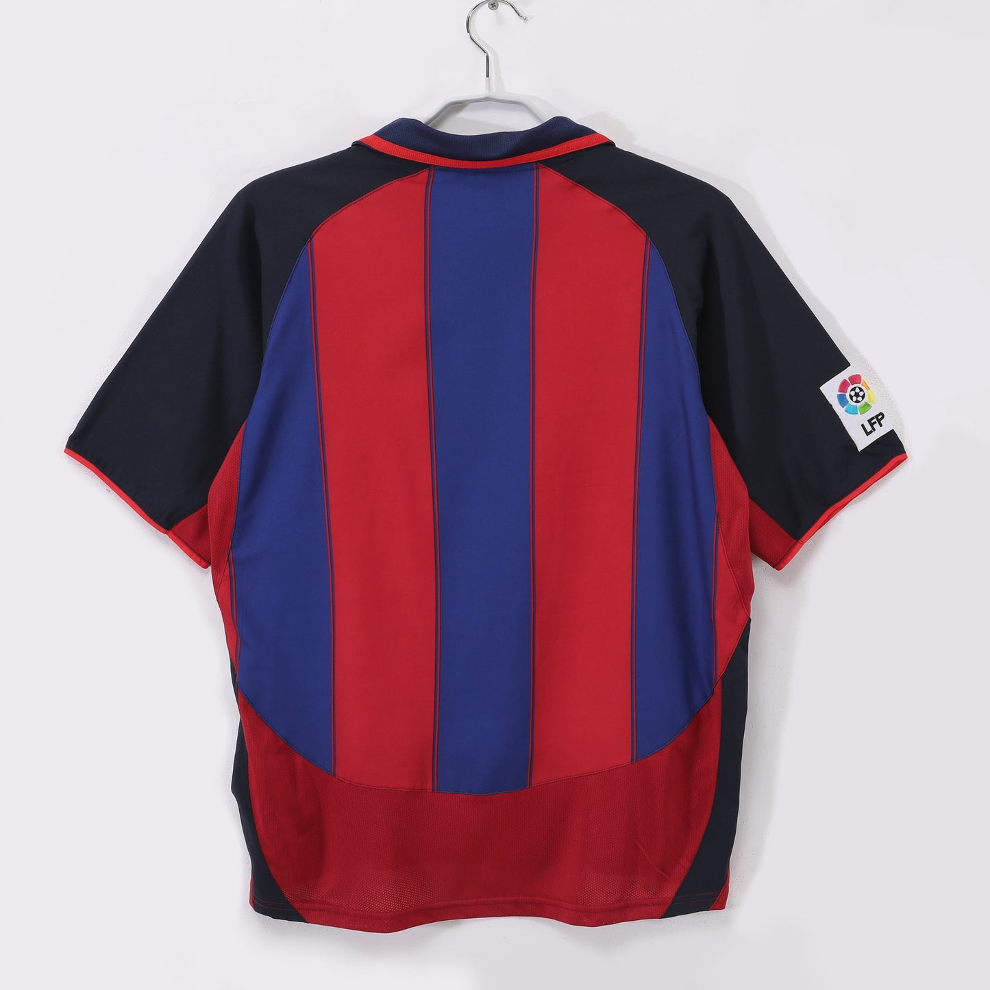 Barcelona 2003-2004 Home Retro Football Shirt