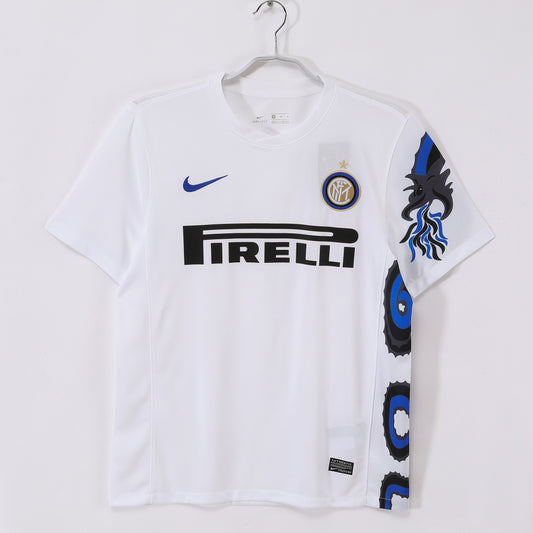 Camiseta blanca de visitante del Inter de Milán 2010-2011