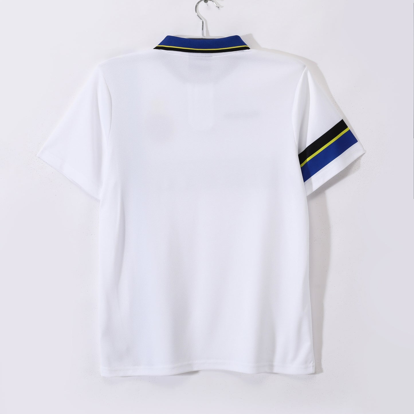 Camiseta de fútbol retro del Inter de Milán 1997-1998 de visitante