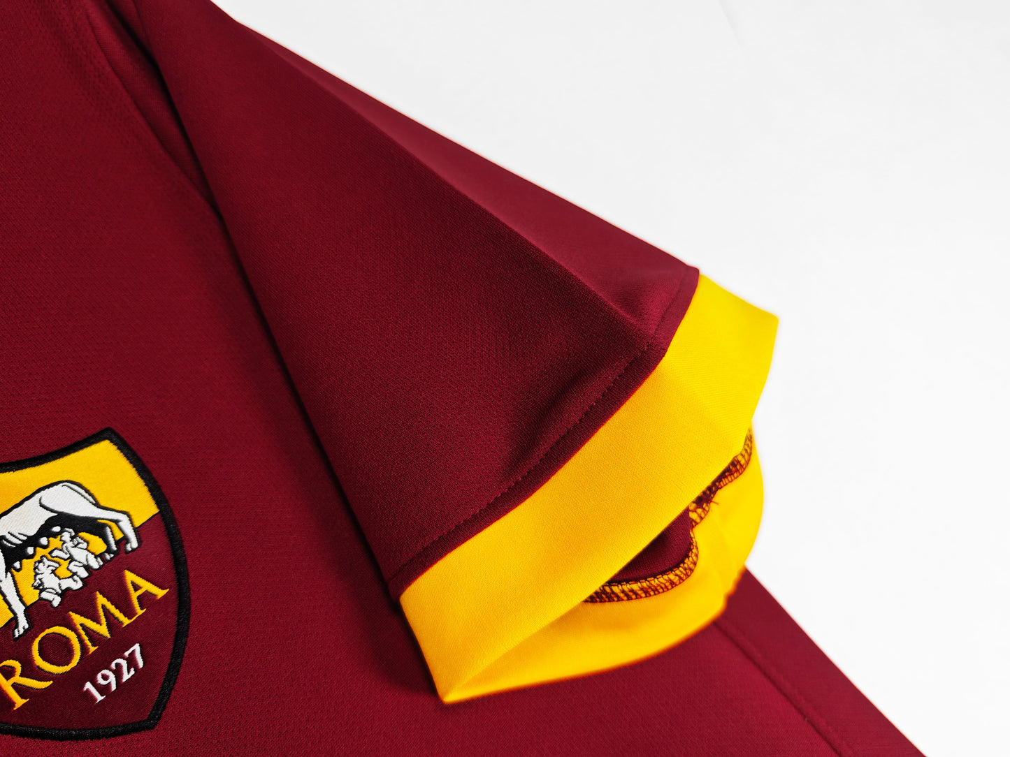 Camiseta de local de la Roma 2014-2015