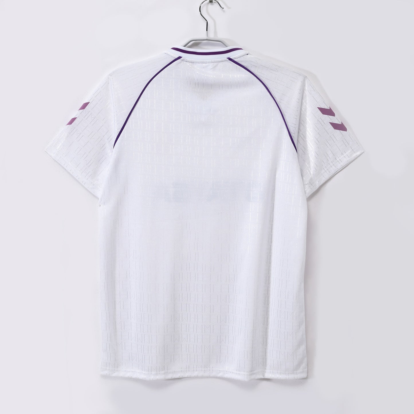 Camiseta retro de fútbol del Real Madrid 1990-1992