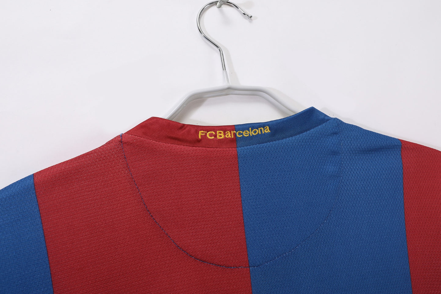 Barcelona 2006-2007 Home Retro Football Shirt