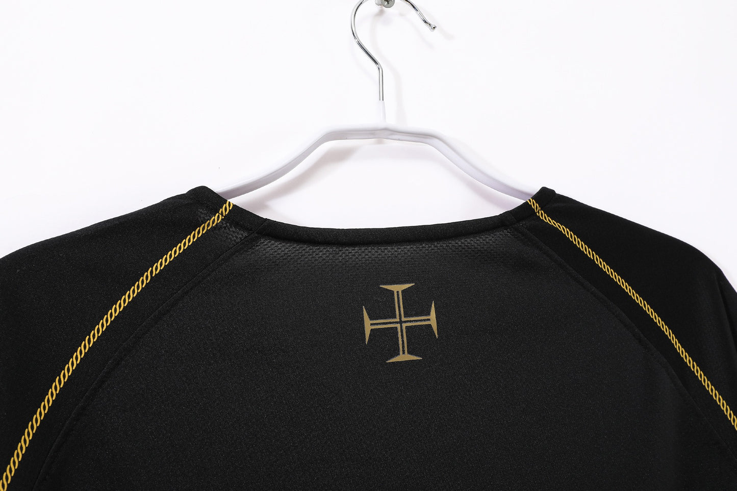 Portugal 2006 Away Retro Football Shirt