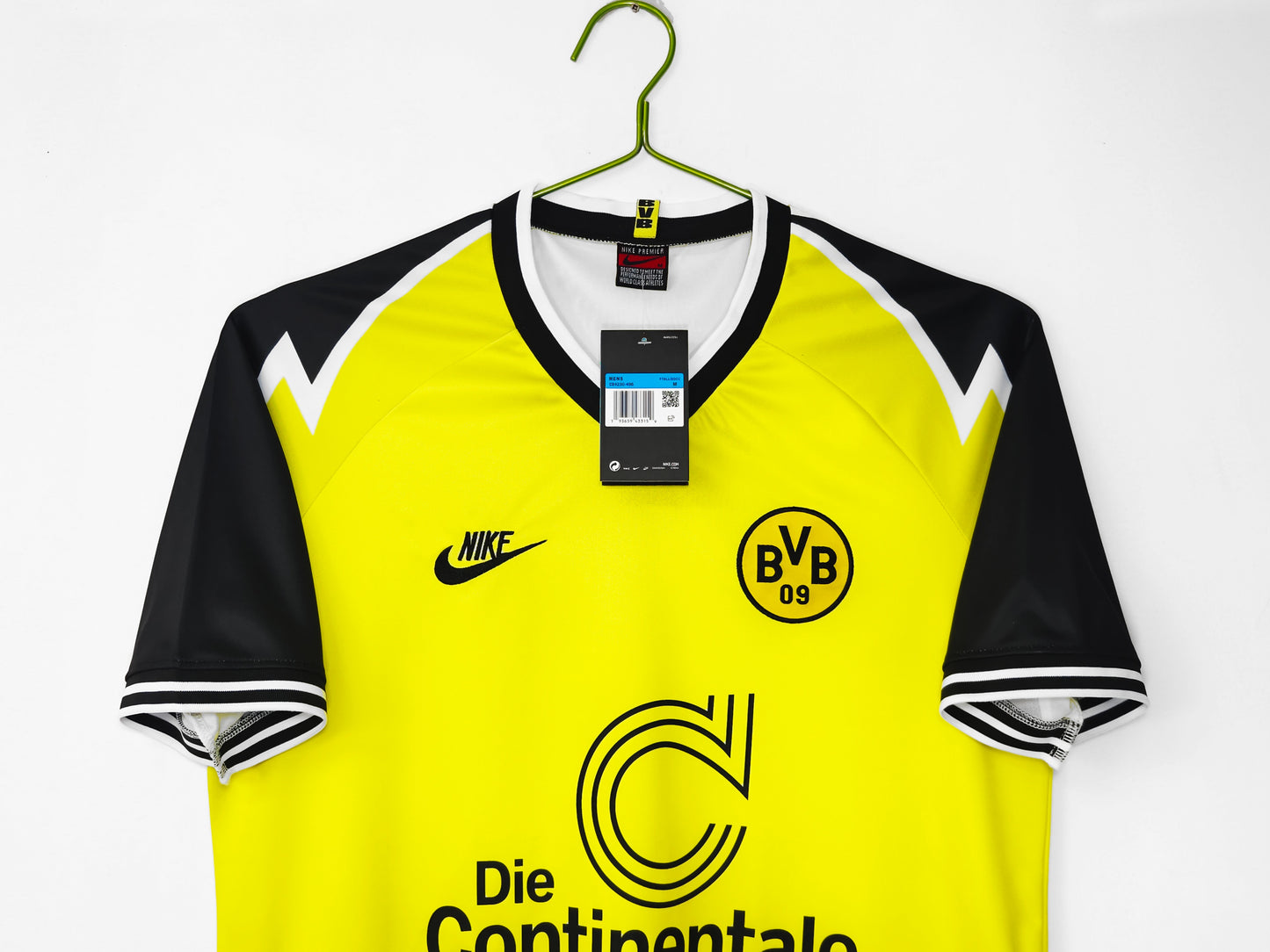Borussia Dortmund 1995-1996 Home Jersey