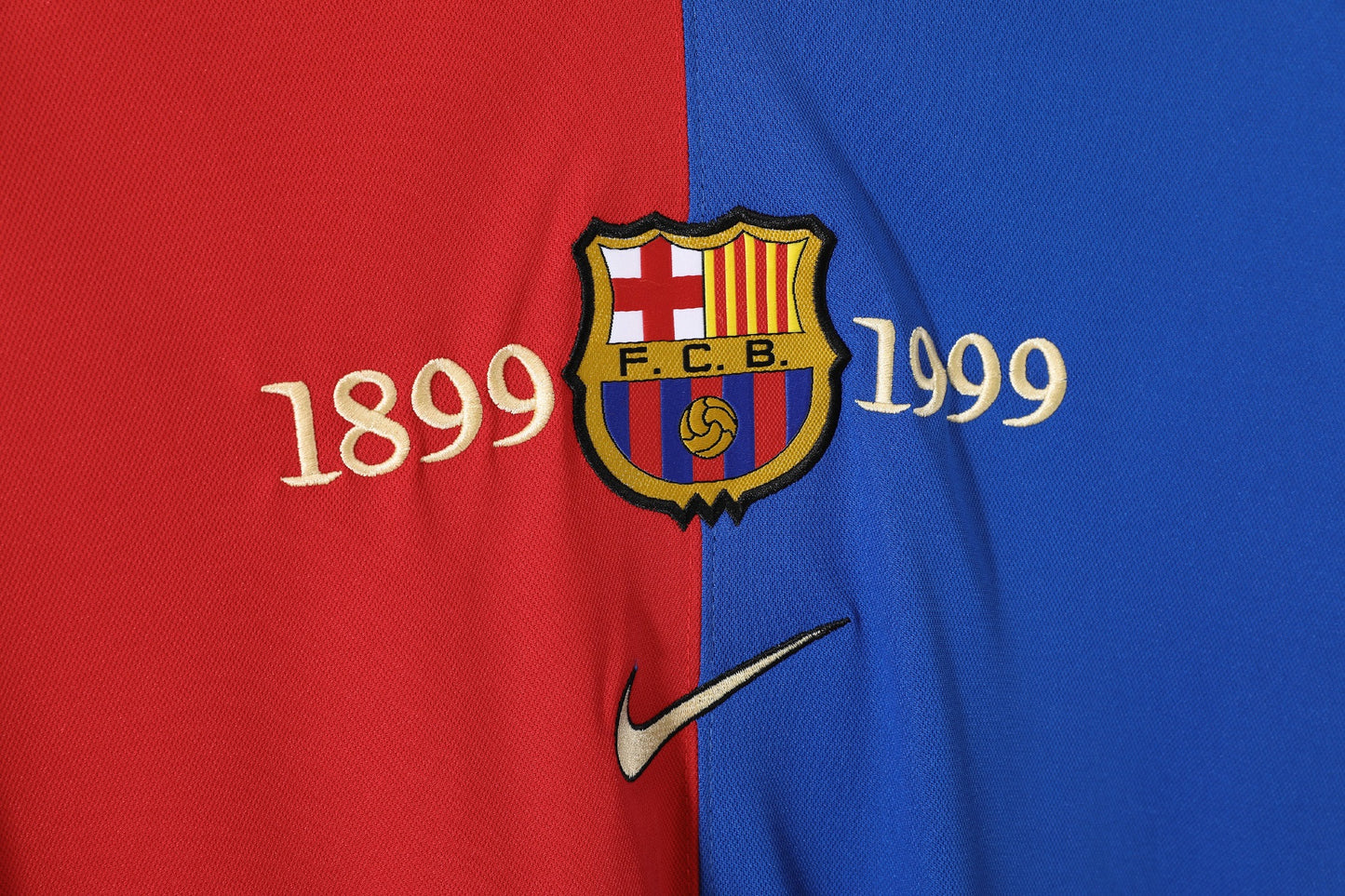 Maillot de football rétro domicile manches longues Centenaire Barcelone 1999-2000