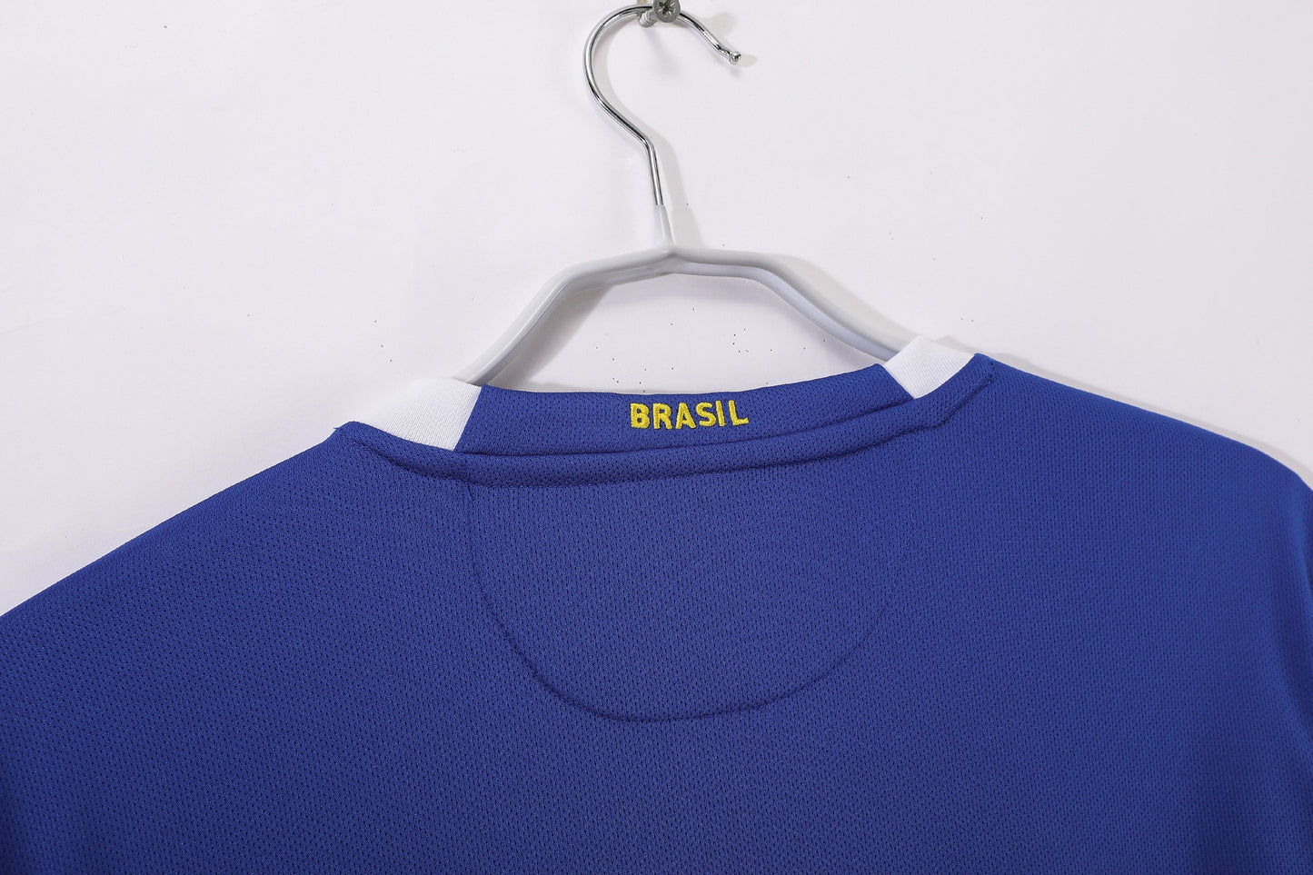 Maillot de football rétro extérieur Brésil 2006