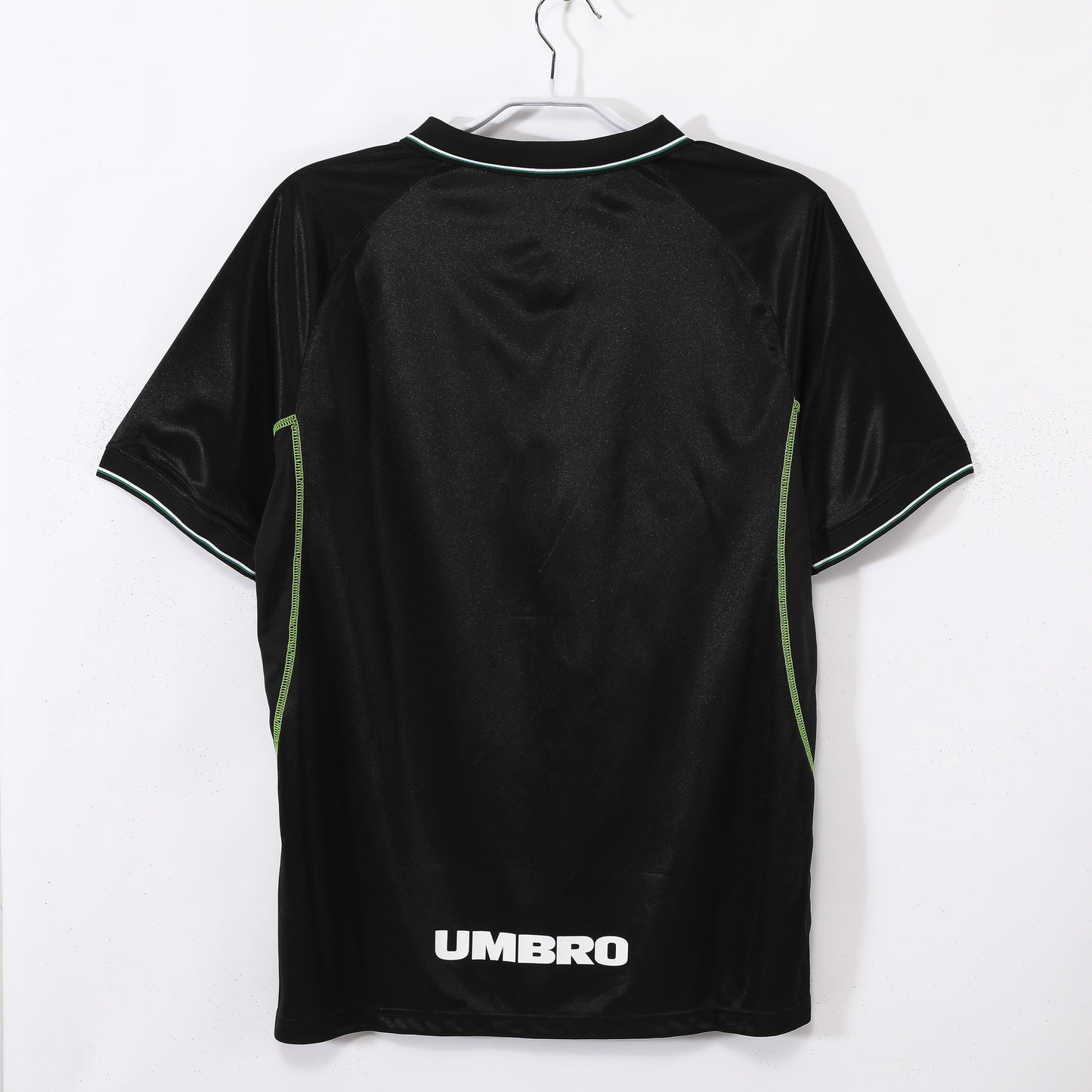 Maillot de foot rétro Manchester United 1998-1999 extérieur deuxième version