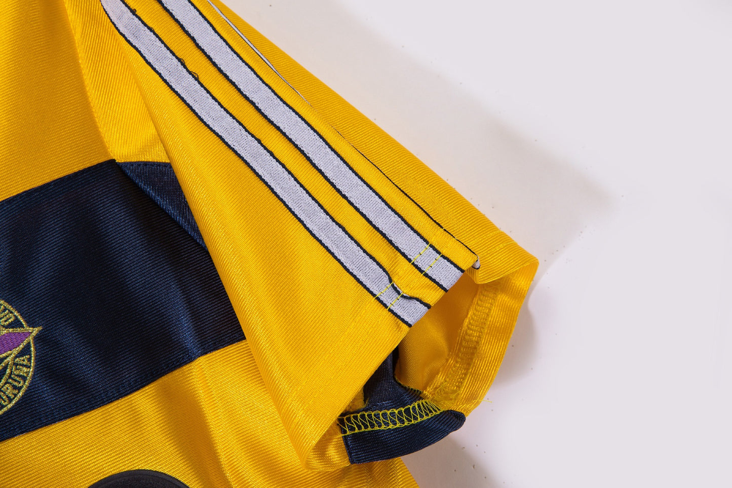 Deportivo La Coruña 1999-2000 Second Away Gold Retro Football Shirt