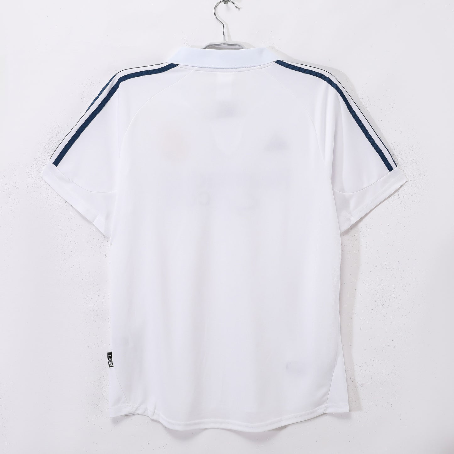 Real Madrid 2001-2002 Home Retro Football Shirt
