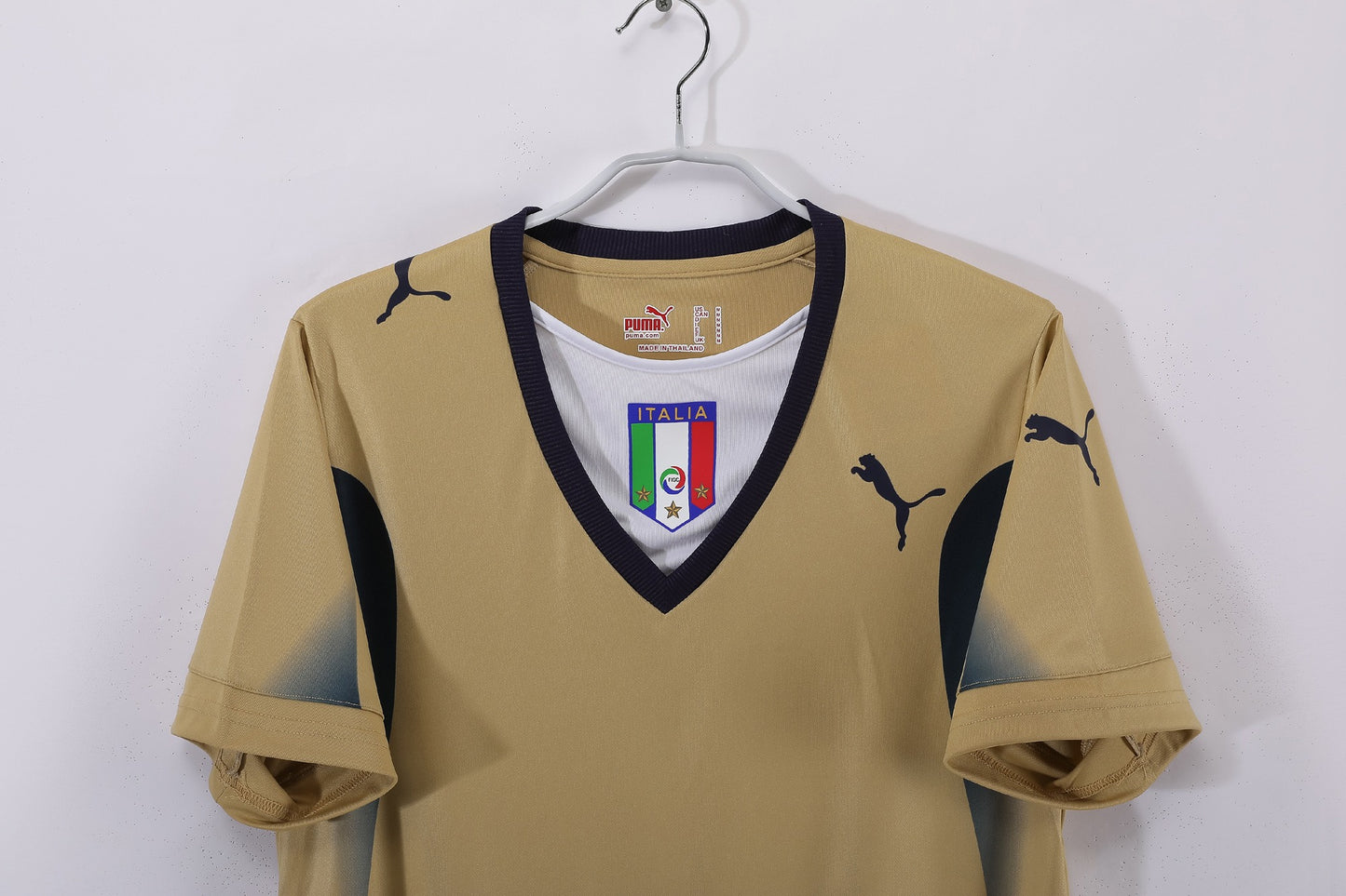 Italy 2006 Goalkeeper Retro Football Shirt
