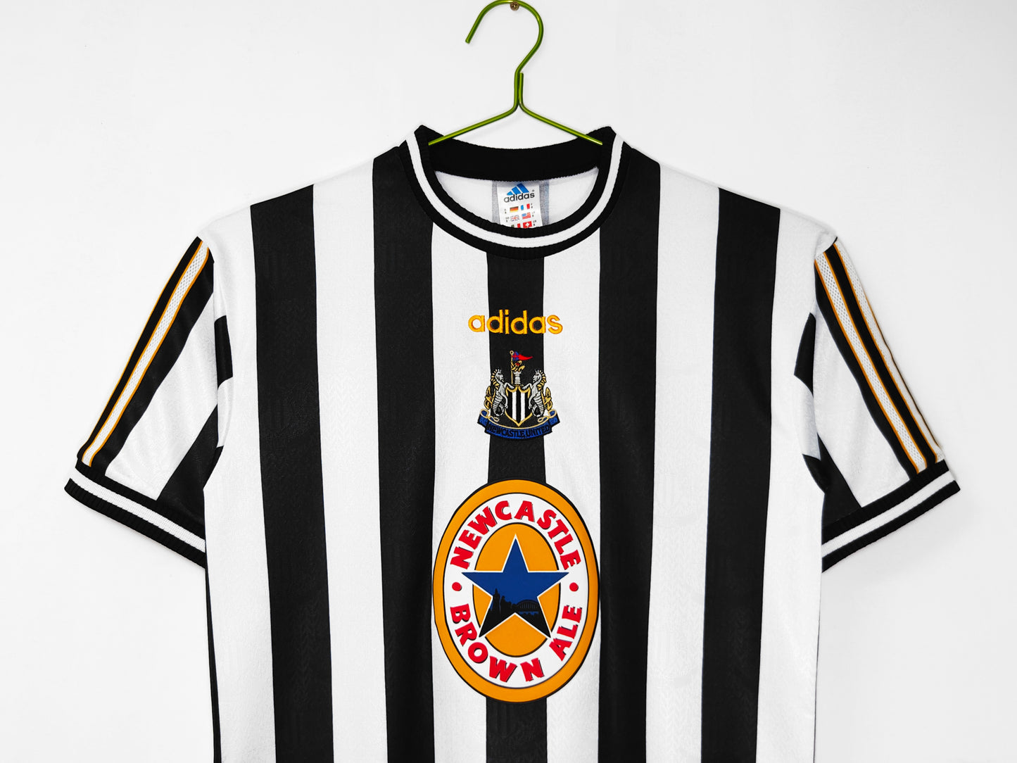 Maillot domicile de Newcastle United 1997-1999