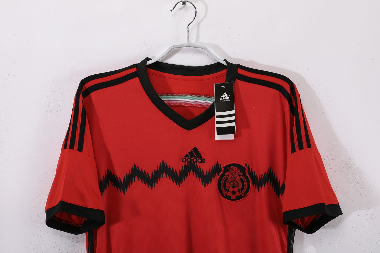 Camiseta Roja de Visitante de México 2014