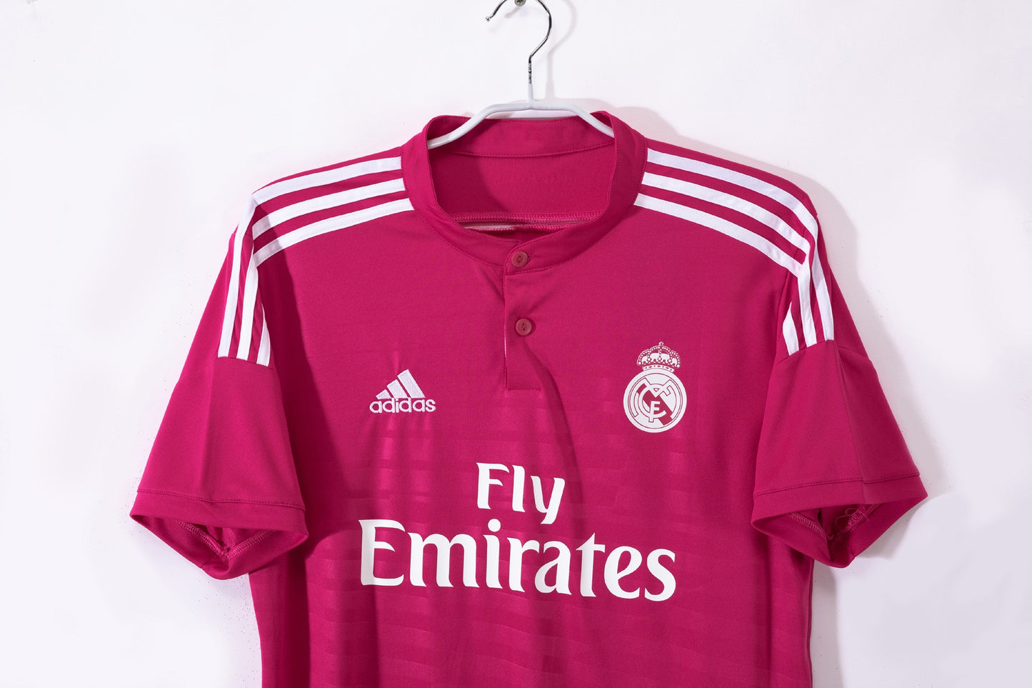 Camiseta de fútbol retro del Real Madrid 2014-2015, segunda equipación, magenta