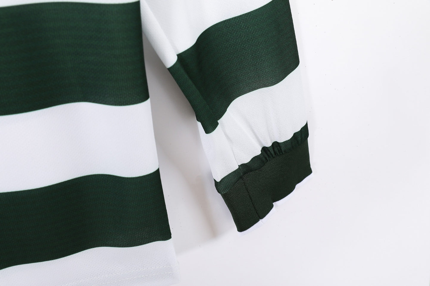 Sporting Lisbon 2001-2003 Home Long Sleeve Retro Football Shirt