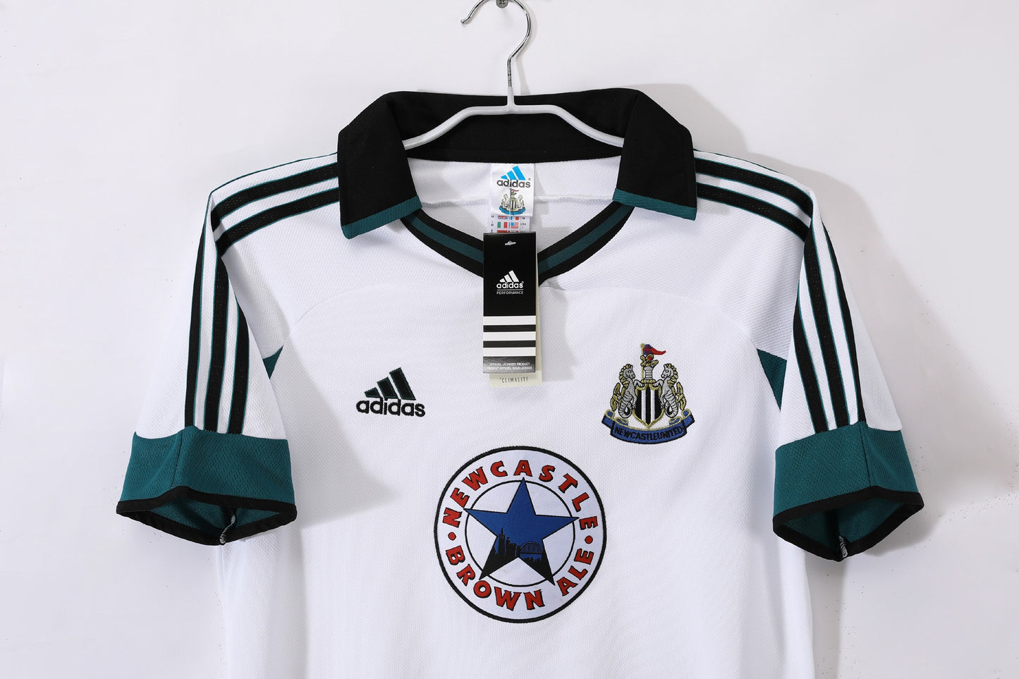 Maillot de football rétro extérieur Newcastle United 1999-2000