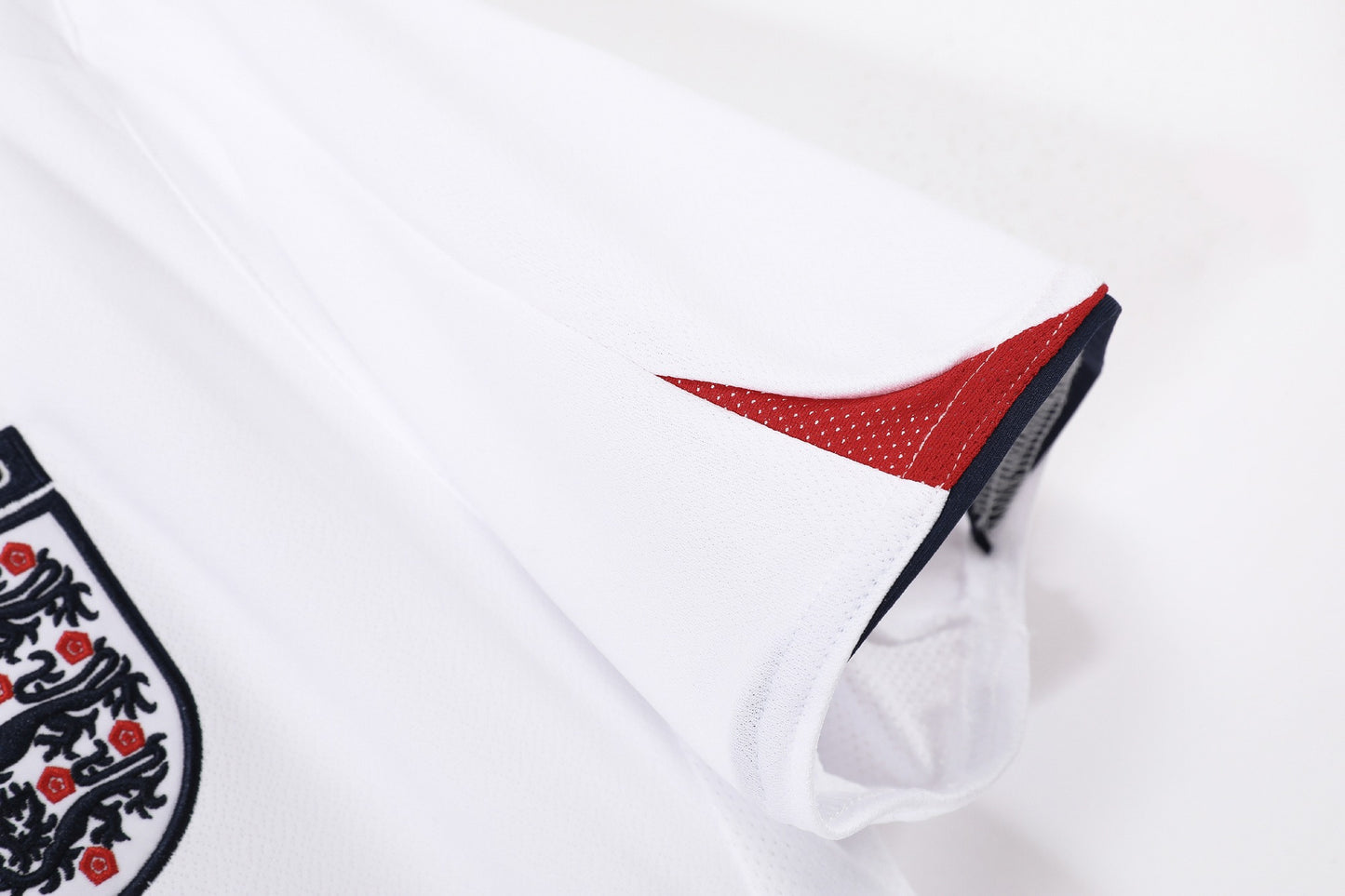 Camiseta de fútbol retro Inglaterra 2006 local