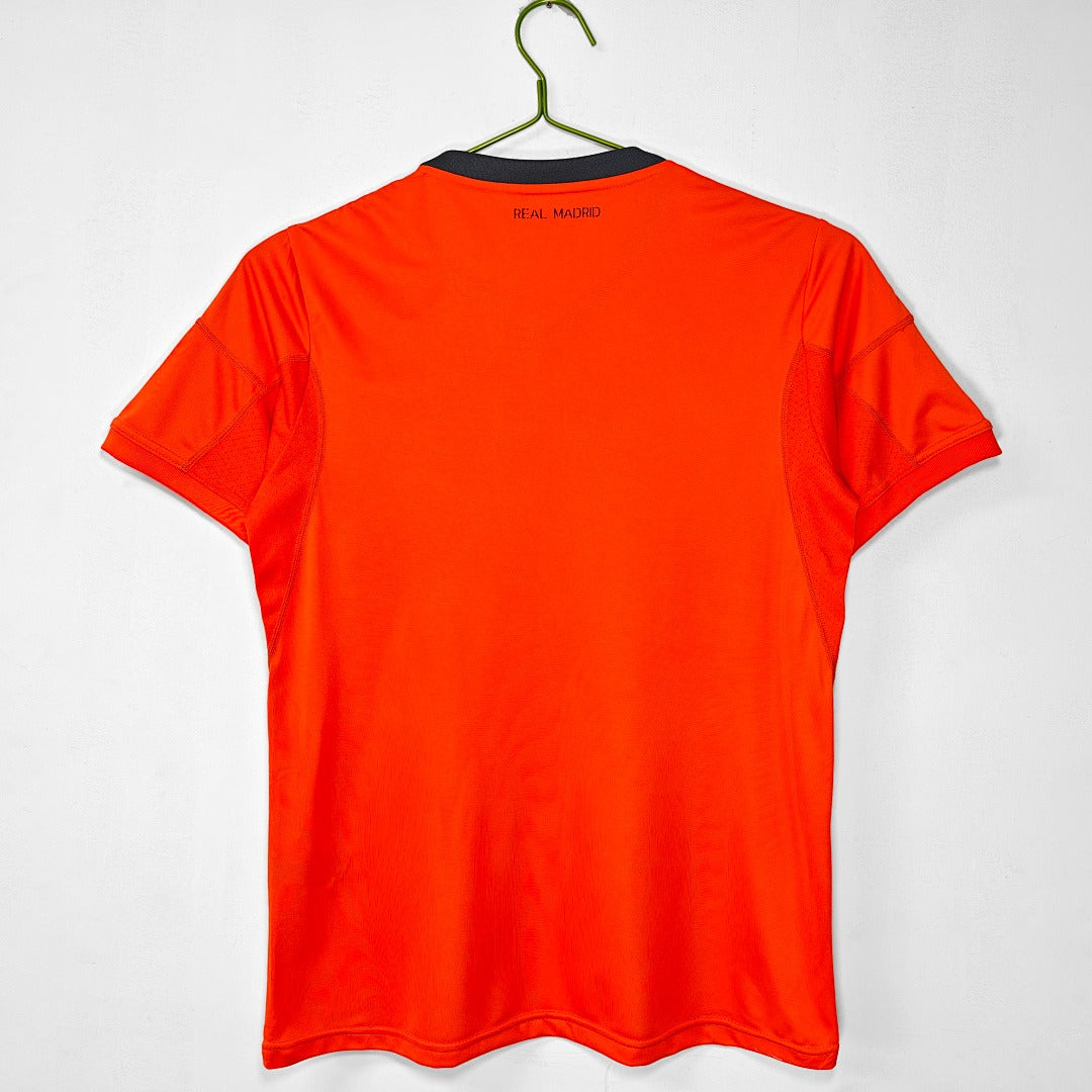 Camiseta Naranja de Visitante del Real Madrid 2013-2014