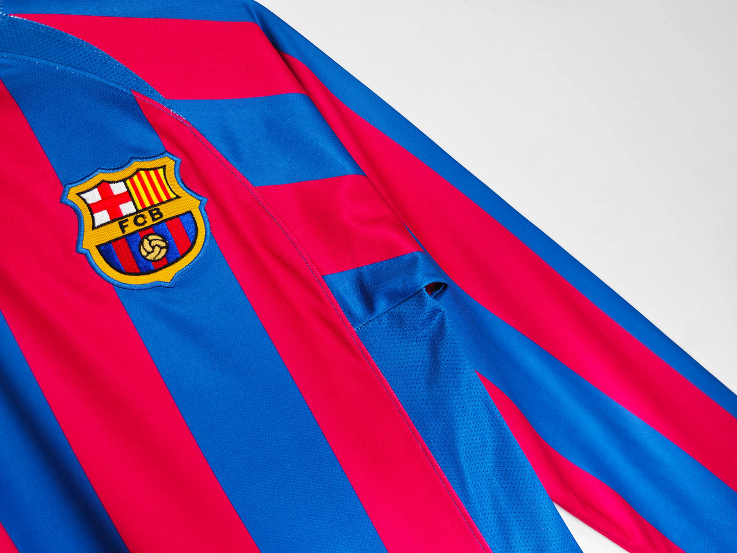 Barcelona 2005-2006 Home Long Sleeve Jersey