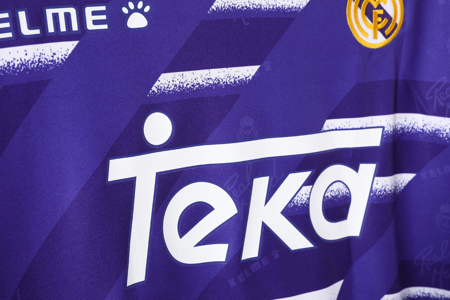 Camiseta de fútbol retro del Real Madrid 1994-1996 visitante