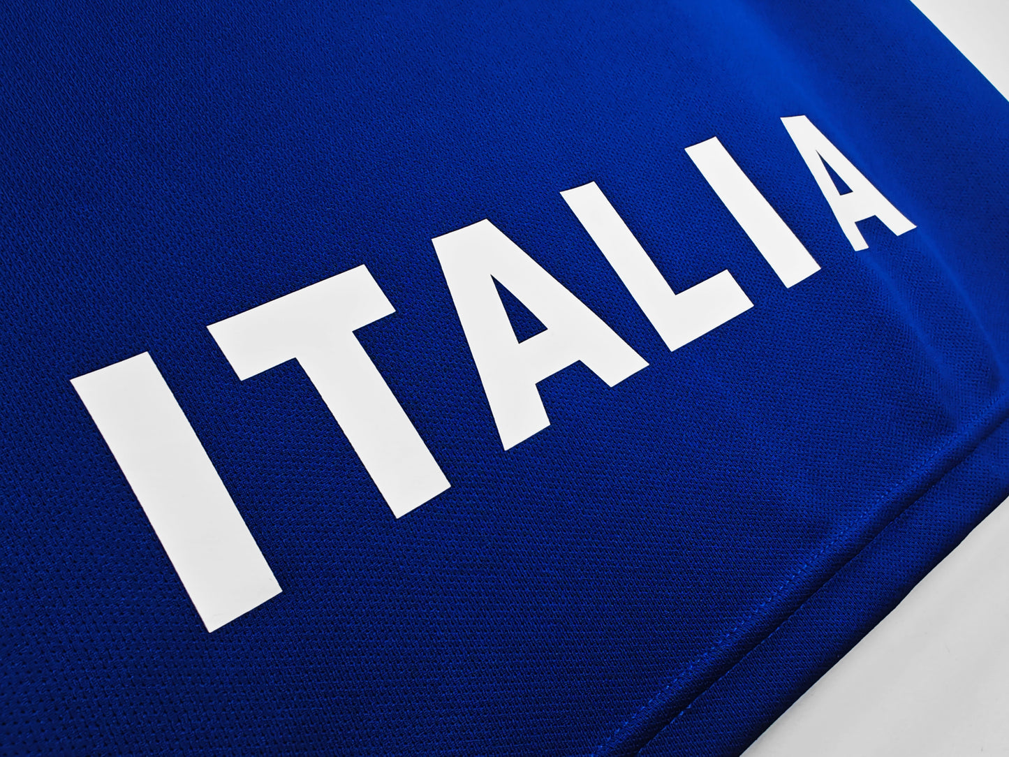 Camiseta local de Italia 1996