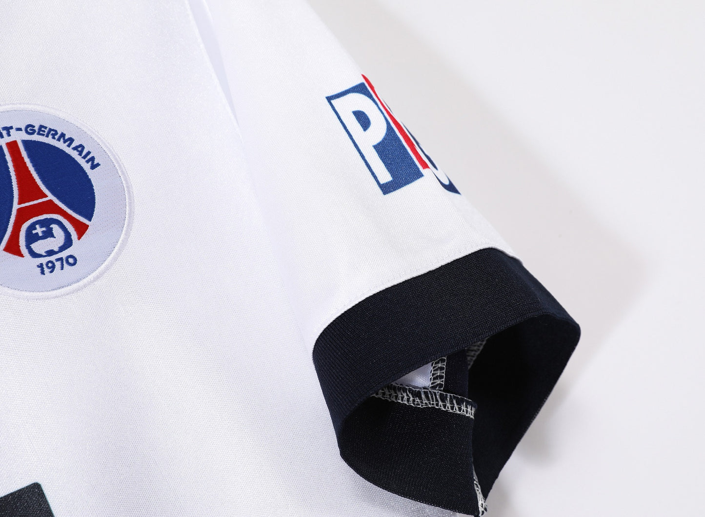 Camiseta de fútbol retro del Paris Saint-Germain 1998-1999 para visitante