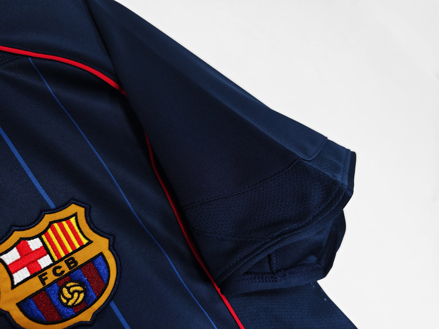 Barcelona 2004-2005 Away Blue Jersey