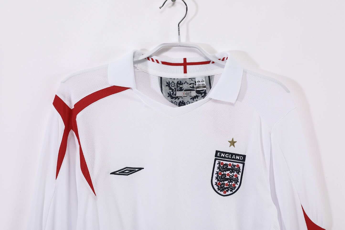 England 2006 Home Long Sleeve Retro Football Shirt
