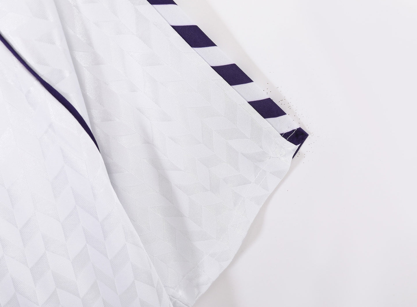 Camiseta de fútbol retro del Real Madrid 1986-1987 local