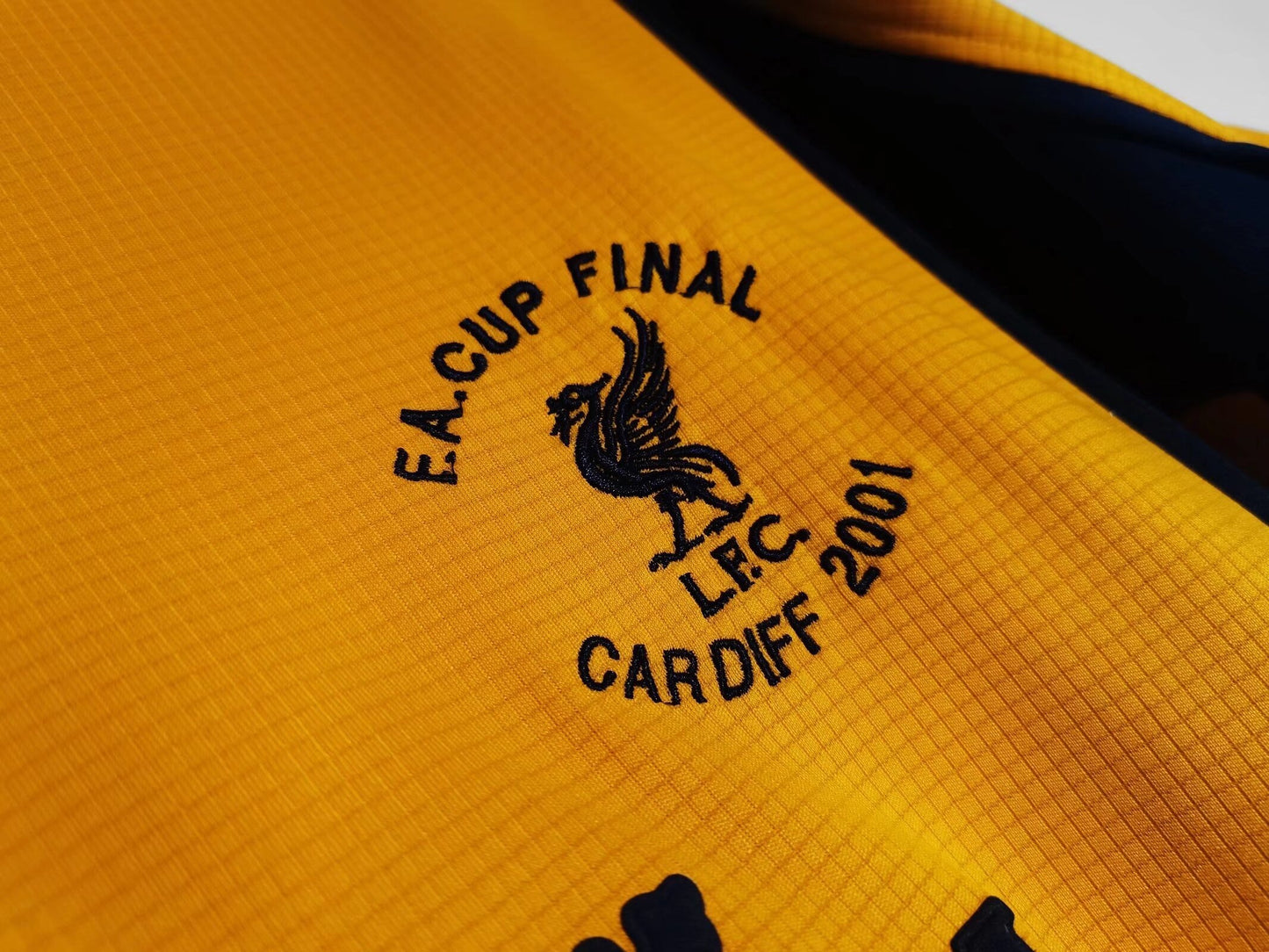 Camiseta Retro de Fútbol del Liverpool 2000-2001 Visitante