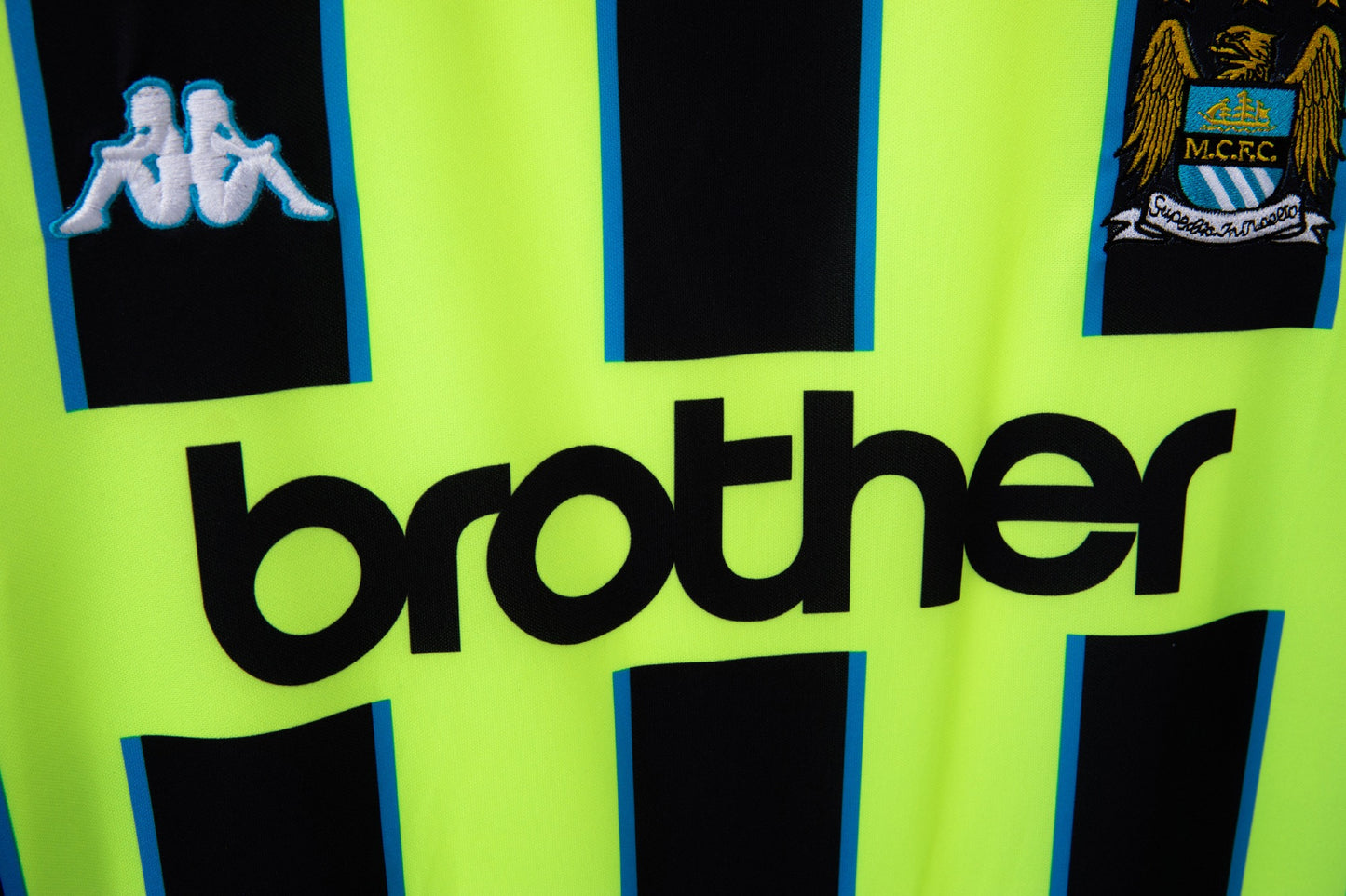 Maillot de football rétro extérieur Manchester City 1998-1999