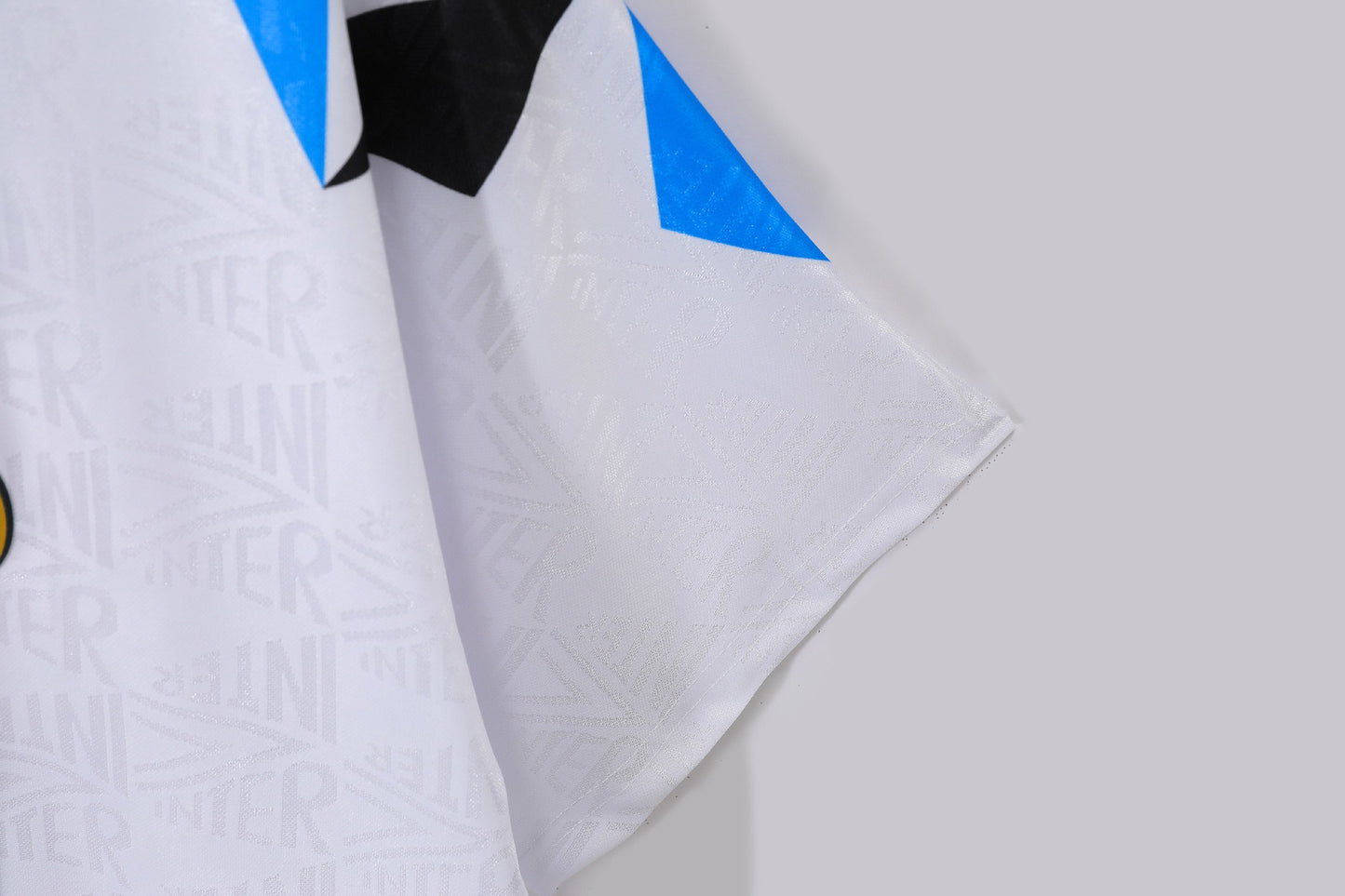 Inter Milan 1992-1993 Away White Retro Football Shirt